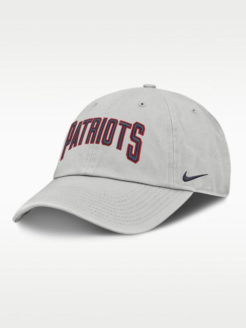 Nike New England Patriots Primetime Club Arched Men's Nike NFL Adjustable Hat