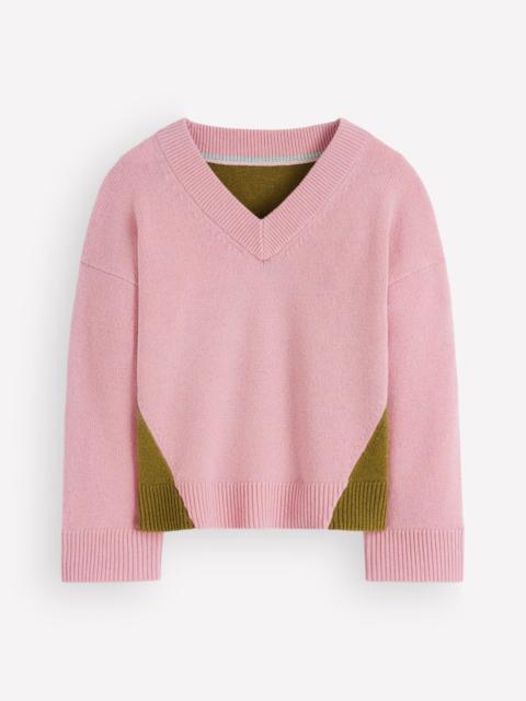 BODEN Marta Merino V Neck Jumper-Blush, Green Colour Block
