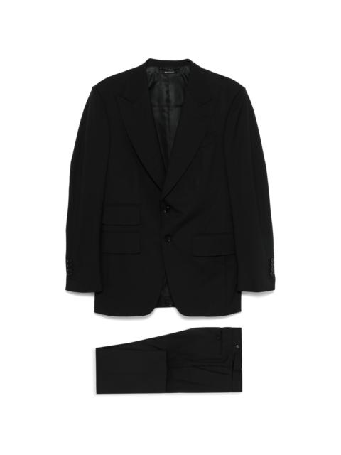 single-breasted suit