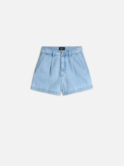 7 For All Mankind Weightless Pleated Denim Short in Hana