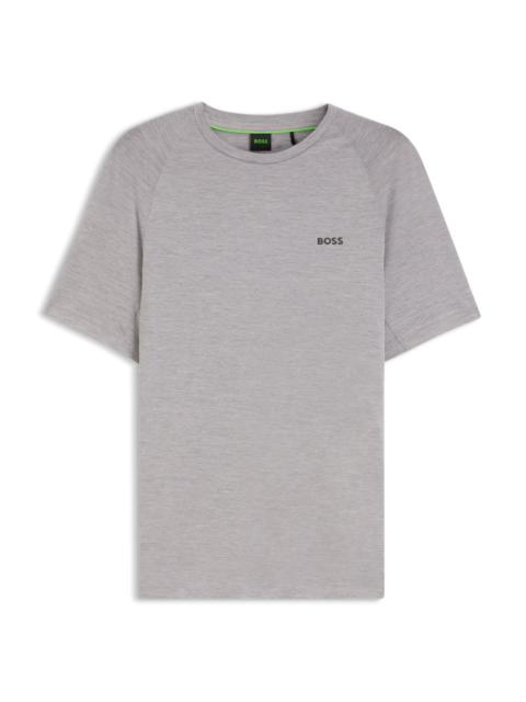 BOSS LOGO-DETAIL T-SHIRT IN A SLIM FIT