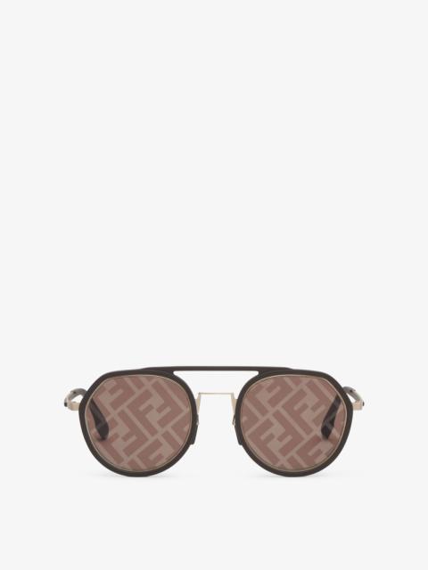 Fendi Light