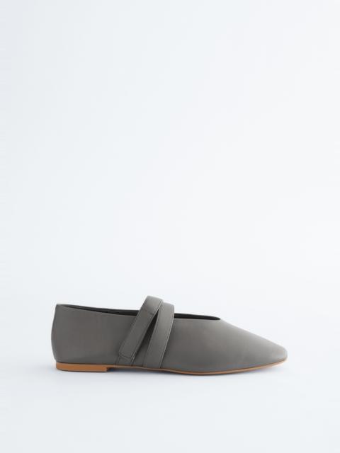 & Other Stories Cross-Strap Leather Ballet Flats