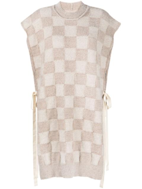 checkerboard-pattern knitted vest