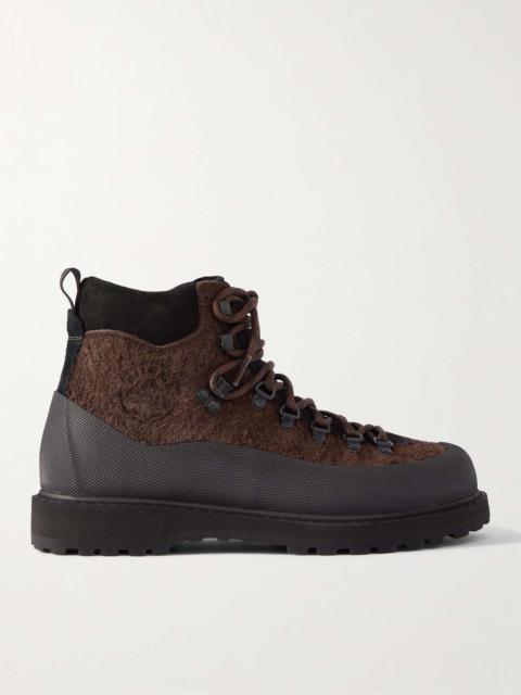 Diemme logo debossed suede lace-up boots - Black