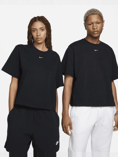 Nike Nike Sportswear Essential Women's Boxy T-Shirt