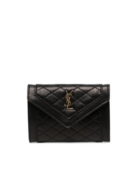 logo-plaque quilted clutch bag