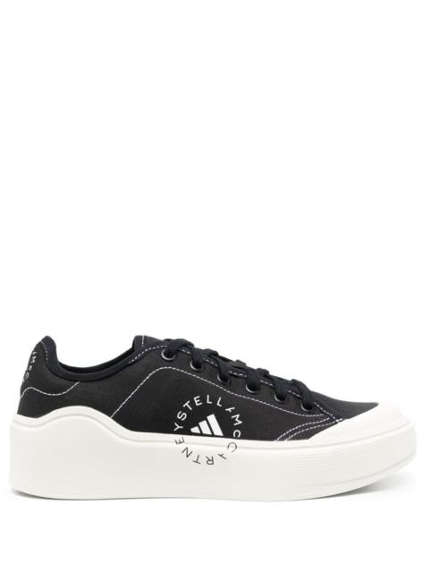 adidas 로고 인쇄 레이스 업 스니커