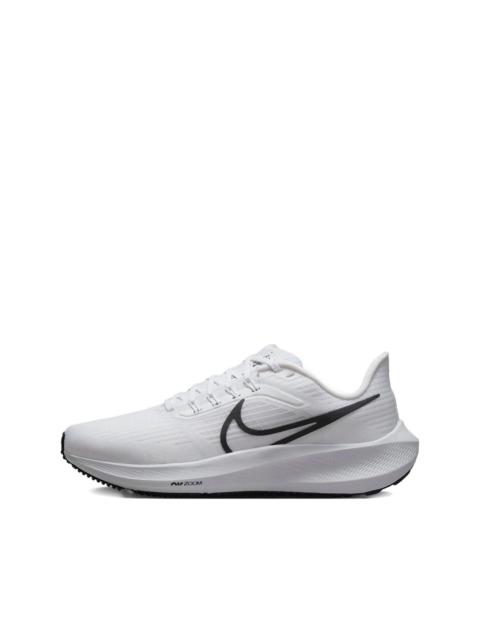 Nike Air Zoom Pegasus 39 TB "White/Black" sneakers