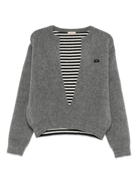 N°21 plunging V-neck sweater