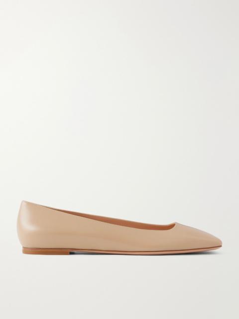 Gianvito Rossi Leather ballet flats Sand