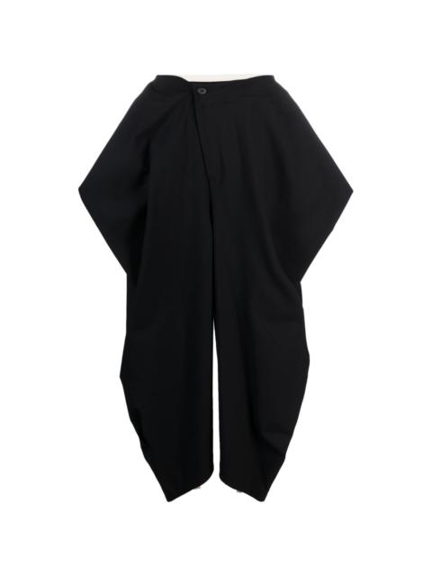 ISSEY MIYAKE Assembled contrast-trim tapered trousers