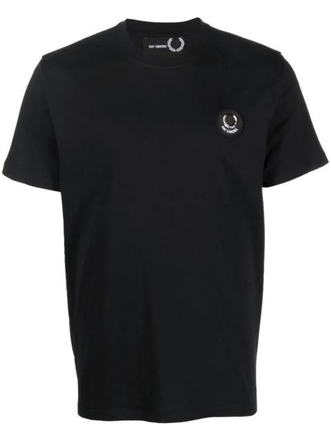 Fred Perry Laurel Wreath-detail T-shirt
