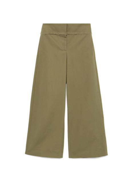 wide trousers