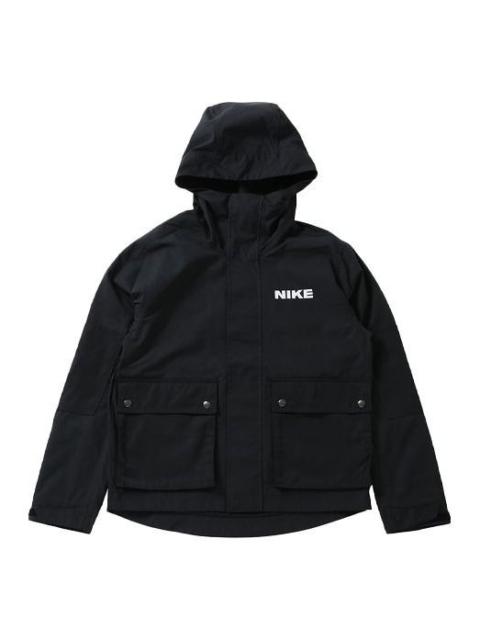 Nike Nike 스포츠웨어 도시는 다수 소형 로고 스포츠에 의하여 길쌈된 두건 재킷 검정 DA0078-010를 만들었습니다