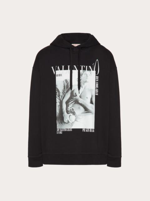 HOODED COTTON SWEATSHIRT WITH VALENTINO ARCHIVE 1985 PRINT