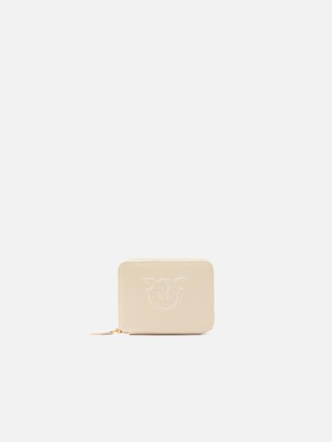SMALL SQUARE LEATHER WALLET WITH RAISED LOGO