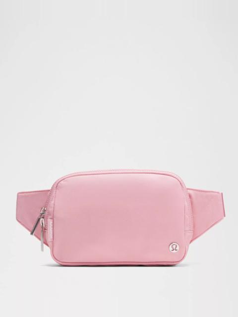 lululemon Everywhere Belt Bag Large 2L