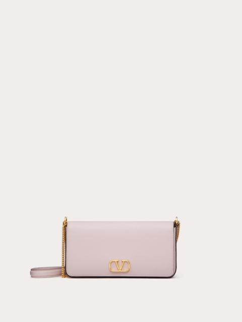 Valentino VLOGO SIGNATURE GRAINY CALFSKIN POUCH WITH CHAIN