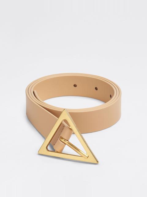 Bottega Veneta triangle