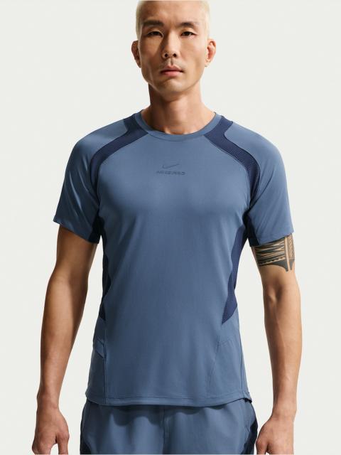 Nike Pro Training Men's Dri-FIT ADV Short-Sleeve Top