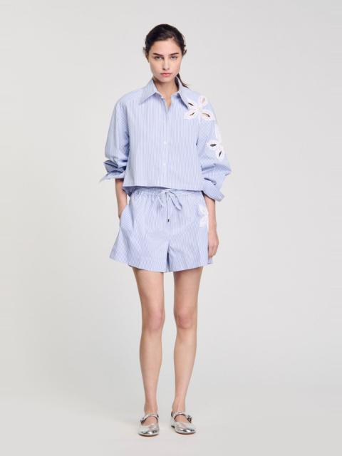 Sandro STRIPED SHORTS WITH FLOWER DETAIL