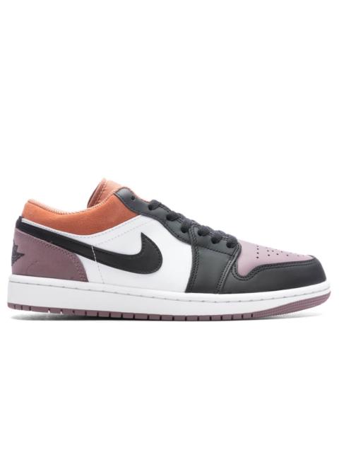 Jordan AIR JORDAN 1 LOW SE - WHITE/BLACK/SKY J ORANGE
