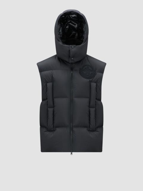 Moncler Apus Down Vest