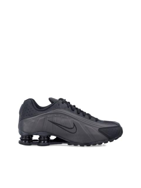 Shox R4 sneakers