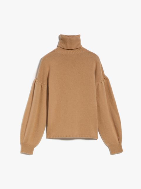 Max Mara Wide-sleeved wool and cashmere jumper