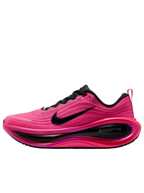 Nike (WMNS)Nike Vomero Plus 'Black Hyper Pink' HV8154-013