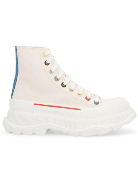 Alexander McQueen Alexander McQueen Tread Slick Boot White Multicolour (Women's)
