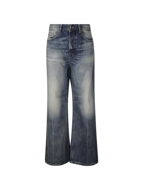 washed effect wide leg jeans