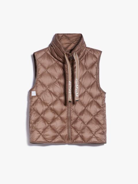 Max Mara Short gilet in water-repellent canvas