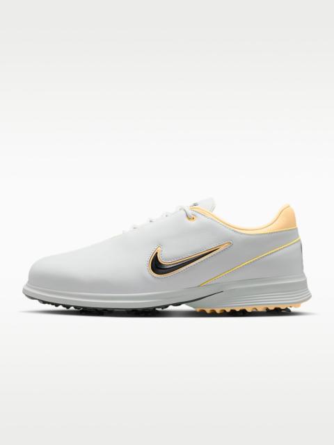 Nike Nike Victory Tour 4 Golf Shoes (Wide)