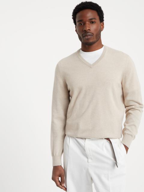 Cashmere sweater