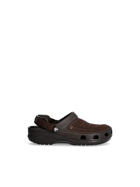 crocs Crocs 클래식 Crocs 커피 샌들 207142-206
