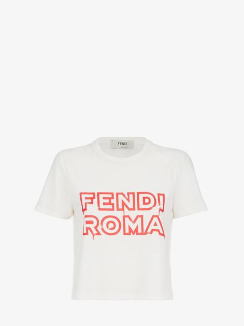 FENDI Cropped T-shirt with crew neck and short sleeves. Made of white jersey decorated with the Fendi Roma