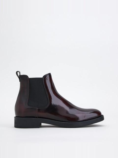 Tod's ANKLE BOOTS IN LEATHER - BURGUNDY
