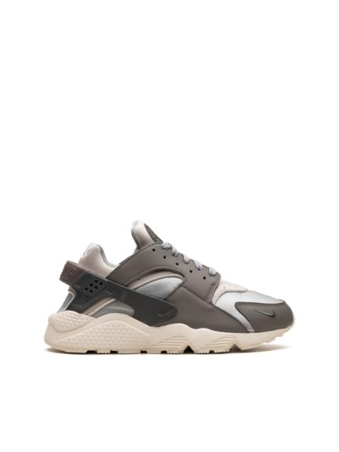 Air Huarache "Light Smoke Grey" sneakers