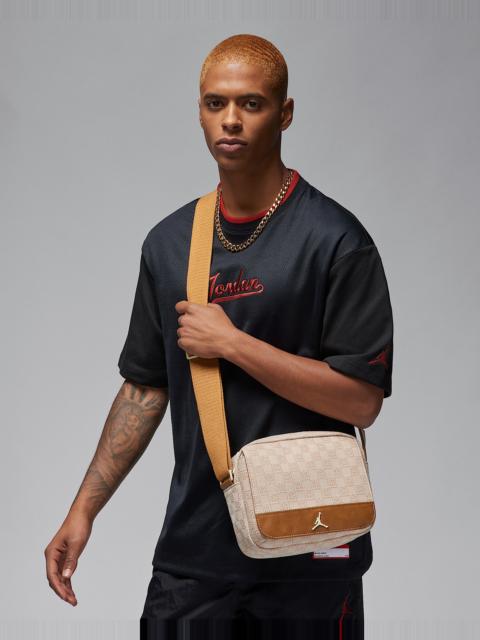 Jordan Jordan Monogram Mini Messenger Bag (3.6L)