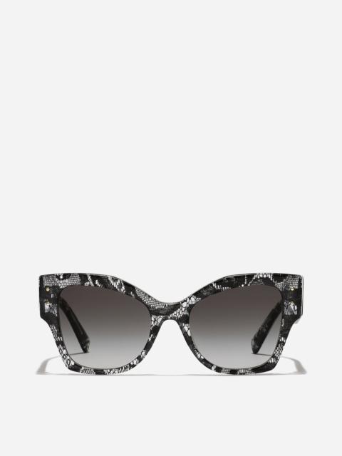 Dolce & Gabbana DG LOGO PLAQUE Sunglasses