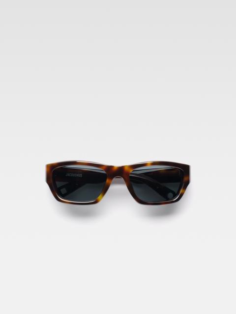 JACQUEMUS Les lunettes Meridiano