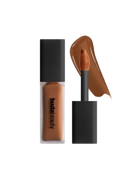 Huda Beauty #FauxFilter Luminous Matte Buildable Coverage Crease Proof Concealer