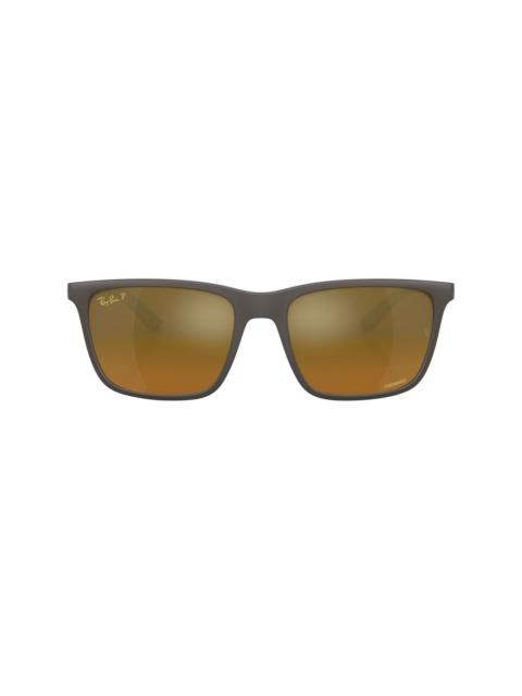 wayfarer-frame sunglasses