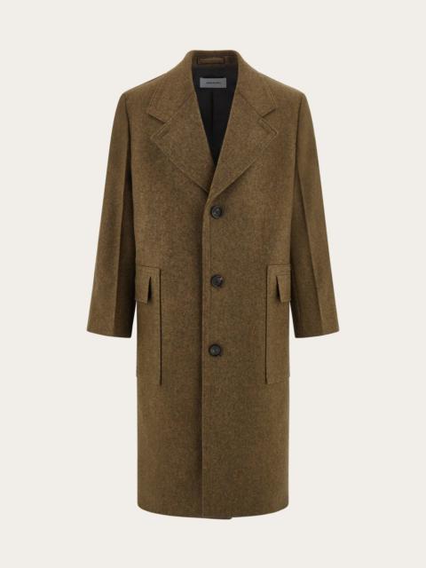 Oversized single-breasted coat