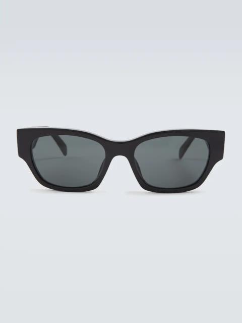 Rectangular sunglasses