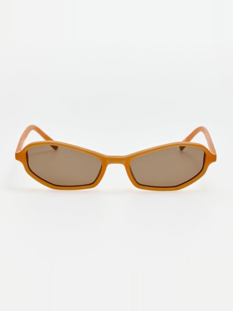 LINDA FARROW Pina Sunglasses in Caramel