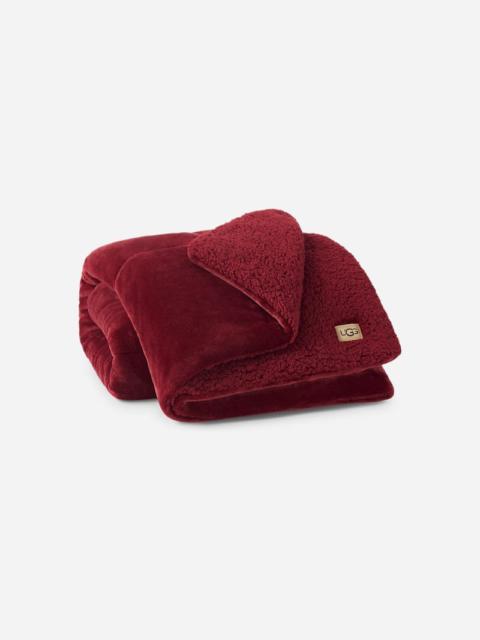 UGG ® Avery Throw 50" x 70" Polyester Blankets in Coffee Berry