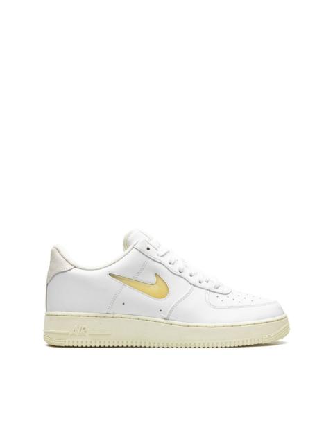 Air Force 1 Low Jewel "White/Pale Vanilla" sneakers